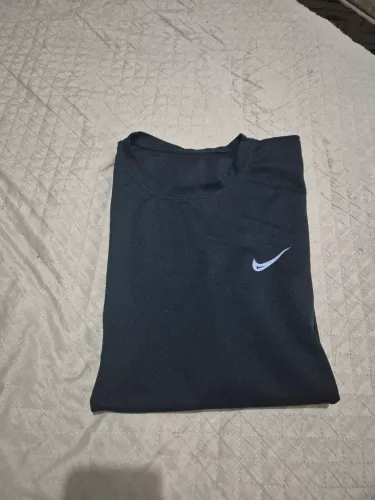 8 camisetas por 80,00 Dryfiti
