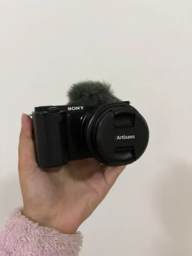 Câmera Sony ZV-E10 + lente