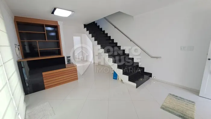 Sobrado comercial à venda Vila Mariana, vago, 5 salas, 2 vagas, 650 metros metrô