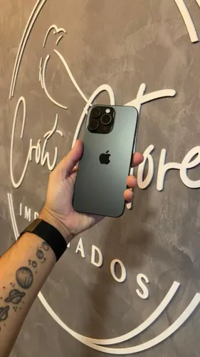 iPhone 16 Pro Max 256GB - Preto (91% Saúde de Bateria)
