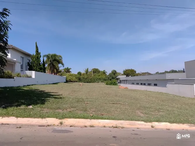 Terreno para Venda - Condomínio Portal dos Lagos - Boituva/SP