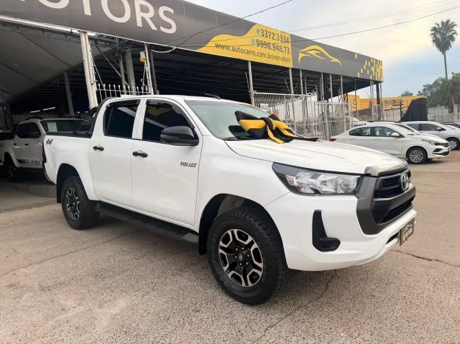 Toyota Hilux CD 4X4 2.8 Diesel Mec. 2022