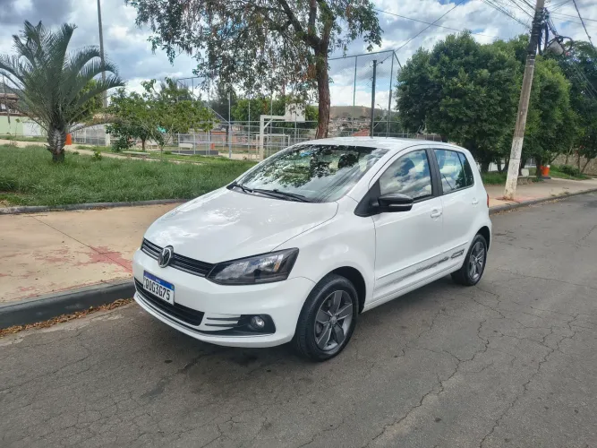 Volkswagen Fox Connect 1.6 Flex 8V 5P 2018