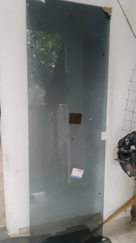 Vendo porta blindex fume NOVA