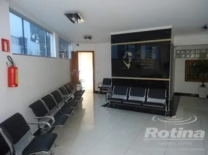 Sala para alugar, Saraiva - Uberlândia/MG - Rotina Imobiliária