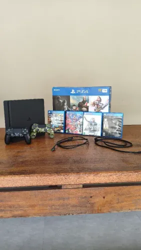 PS4 Slim 1Tb com caixa, dois controles e jogos!!! 