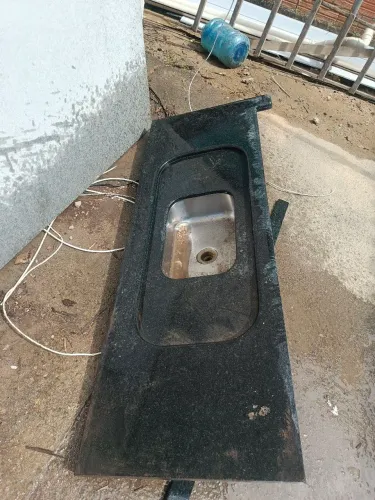 Vendo mármore para cozinha planejada usado