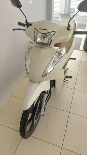 Honda Biz 125 EX, Pintura original modelo 2024 IPVA PAGO até 07/2027
