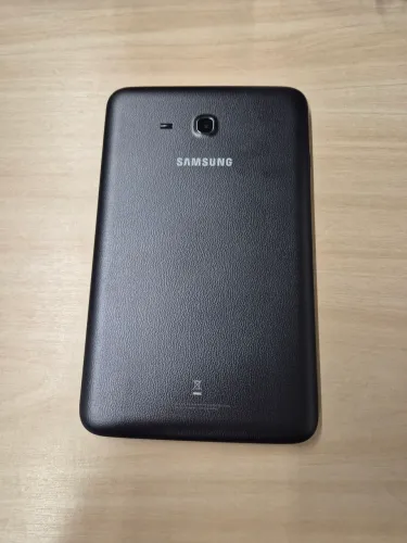 Tablet Samsung Galaxy Tab 3 Lite + Carregador