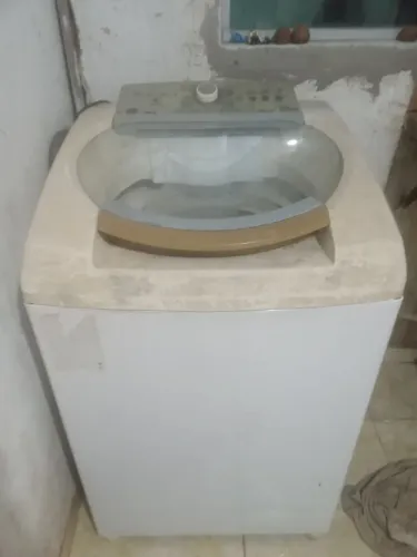 Vendo máquina 11 kilos funcionando perfeitamente venda motivo mudança 500