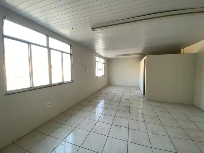 Sala comercial 45m² disponível para locação em Realengo, Rio de Janeiro, RJ
