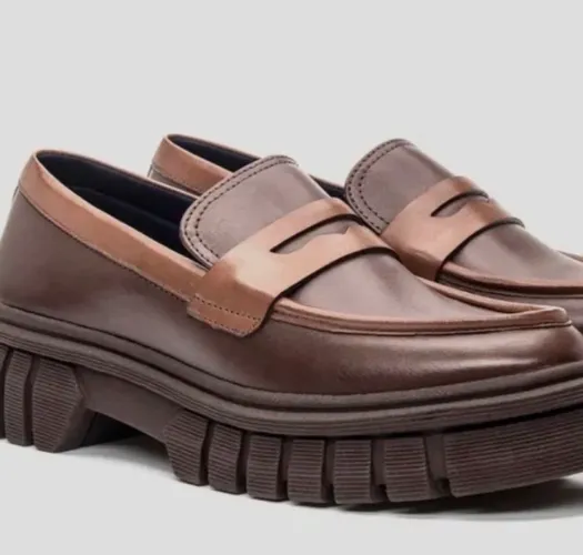 Mocassim Feminino Zapatteria de Couro, numeração 36