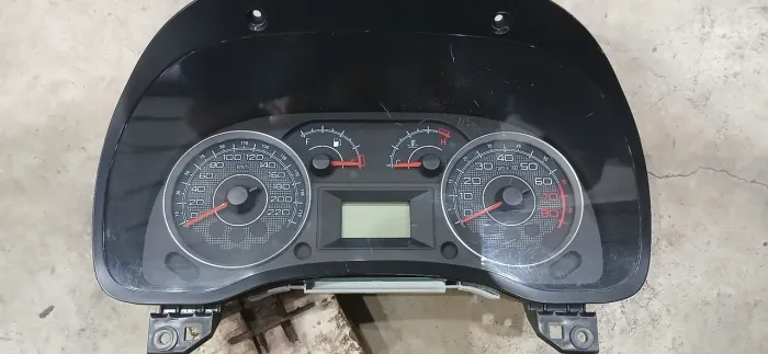 Painel de Instrumentos do Fiat Ideia 