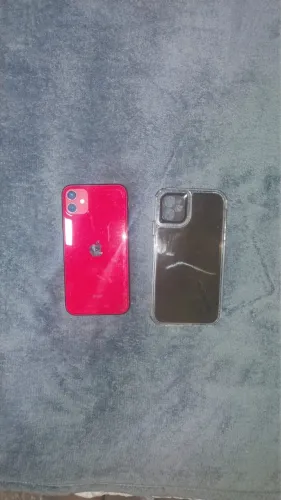 IPhone 11 red