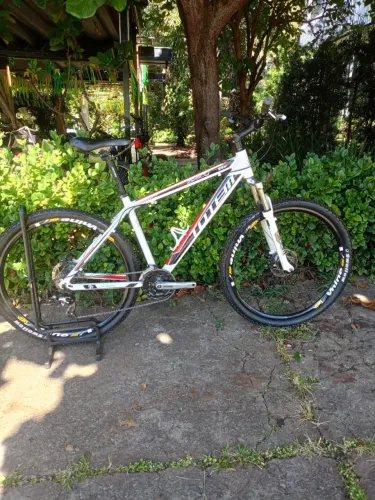 Bicicleta Tottem Zesty aro 29 tamanho 17 21 velocidades