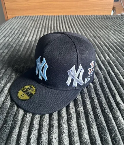 Boné New Era 59FIFTY Supreme x New York Yankees 1:1 - Tamanho 7 1/4