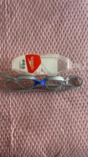 Óculos de natação