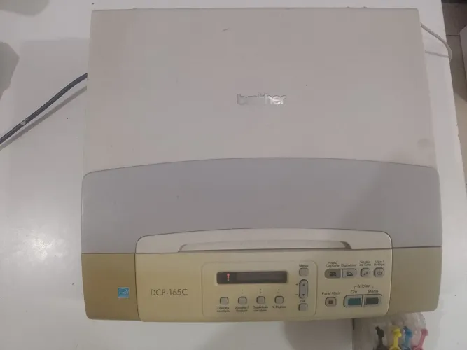 Impressora e scanner Brother DCP-165C