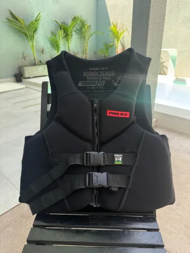 Coletes salva vidas para jet Ski e lanchas