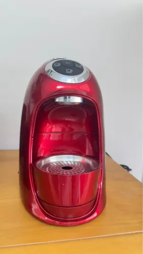 Cafeteira Versa TRES 3 Corações