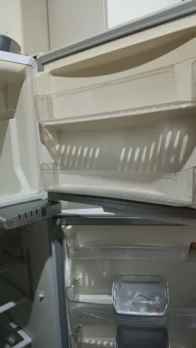 Vende-geladeira duplex Brastemp branca