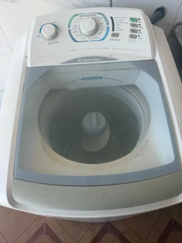 Máquina de Lavar 10 kg Electrolux 