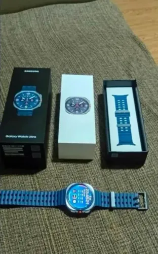 Samsung Galaxy Watch Ultra 2025 LTE Azul