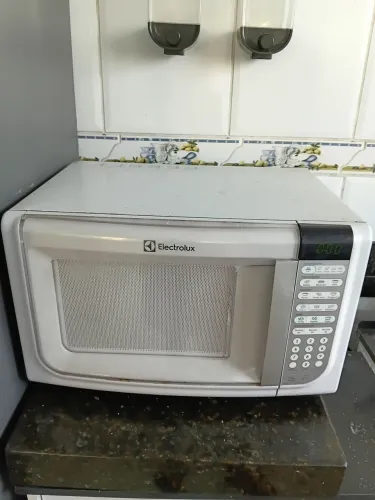 Microondas em perfeito estado