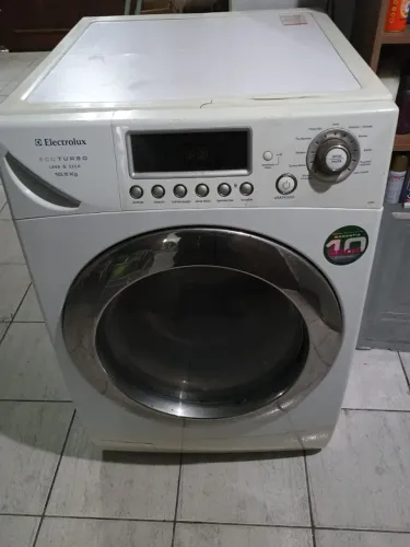 Lava e seca Electroluz C/ defeito