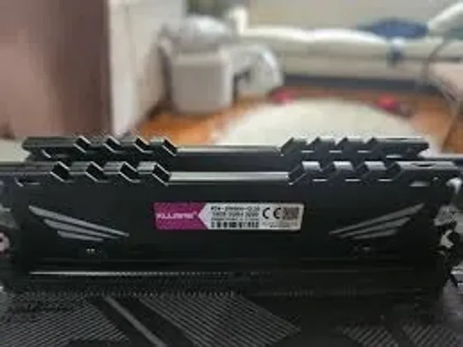 Memória RAM 16GB DDR4 Kllisre 3200MHz (Tenho 2 unidades)