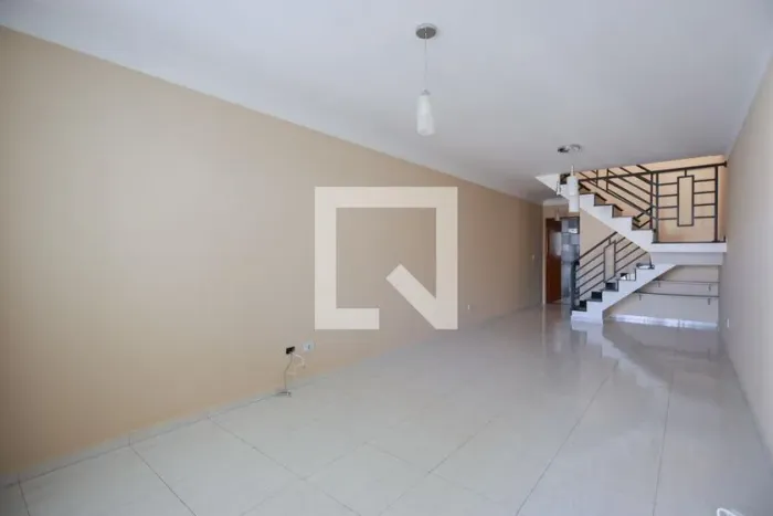 Casa à Venda - Santana, 3 Quartos, 94 m2