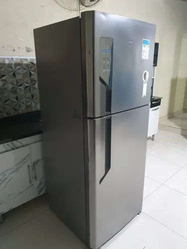 Geladeira electrolux 431 litros frost free
