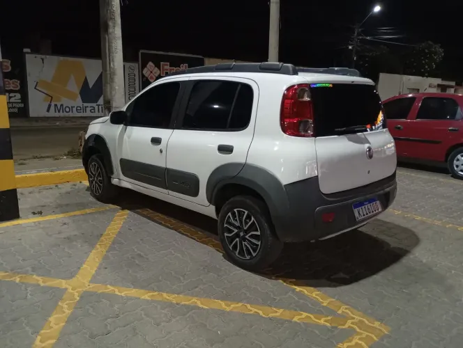 Fiat Uno WAY 1.4 EVO Fire Flex 8V 5P 2014