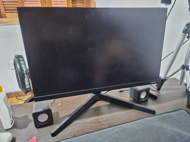 Monitor samsung com defeito