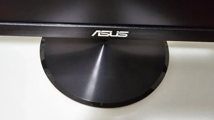 Monitor Gamer Asus 23.8, Full HD, 144Hz, IPS modelo VP249QGR - usado