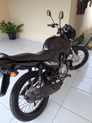 Vendo yamaha factor 125.