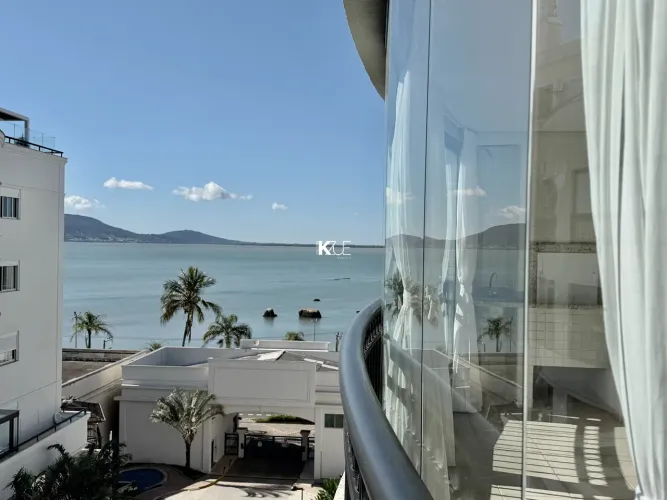 Apartamento vista mar, 02 dormitórios para alugar, em Coqueiros, Florianópolis SC
