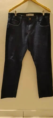 Calça jeans tradicional Tam. 44