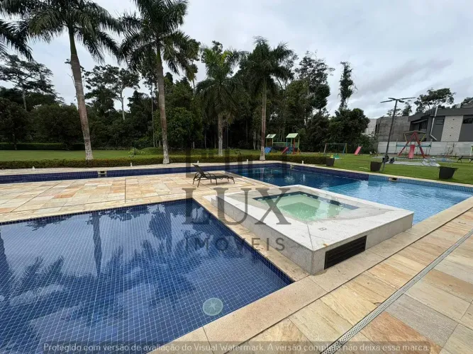 Alphaville 4 - Lote de esquina com 408,85m², limpo, documentado, com projeto e licença do