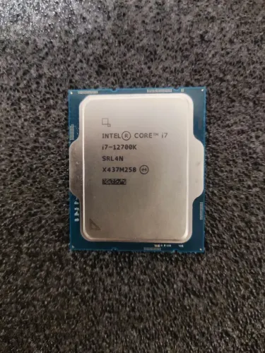 Processador Intel Core i7-12700K (12ª Gen) - LGA 1700,12 Cores/20 T, 5.0GH Vídeo Integrado