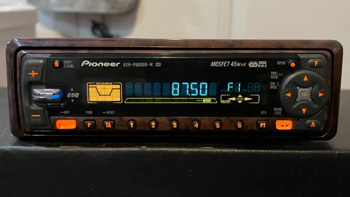 Rádio Pioneer Wood KEH-P6800R-W Wood