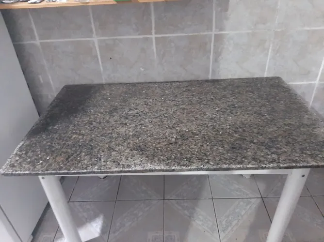 Mesa de 4 cadeiras 