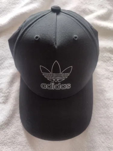 Boné Adidas