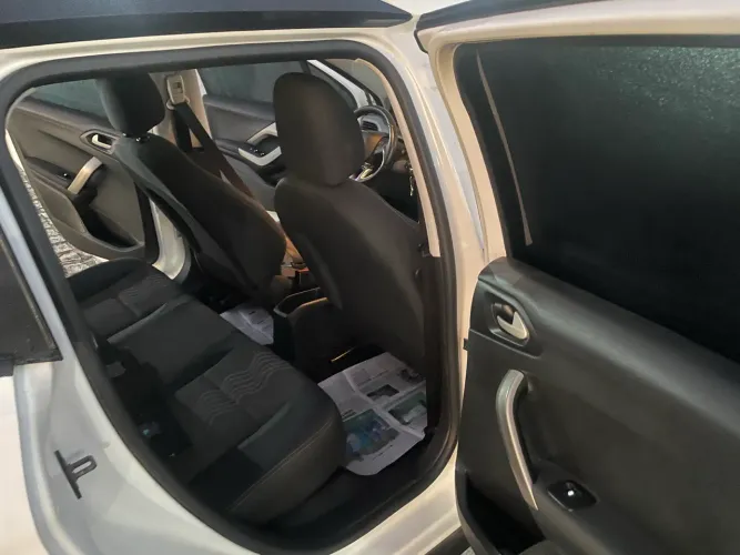 Peugeot 2008 Allure 1.6 Flex 16V 5P Aut. 2019