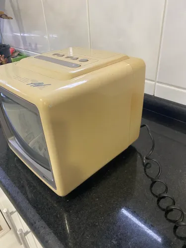 Tv semp AV com defeito
