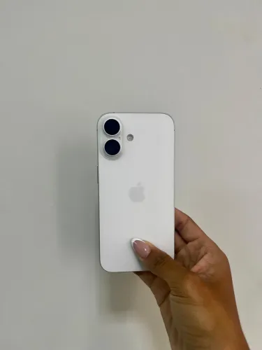 iPhone 16 256GB