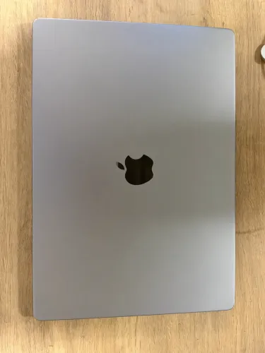 MacBook Pro 16? 2023 M2 Pro 16GB - Space Gray