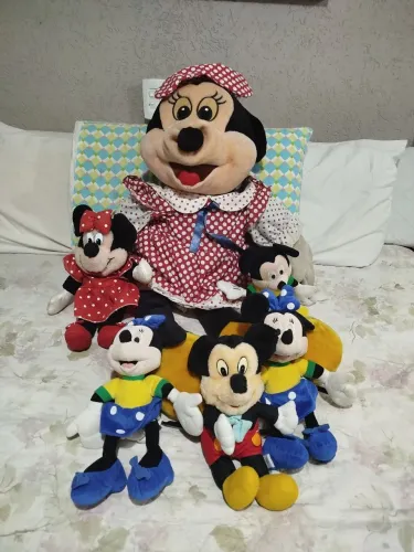Pelúcia gigante Minie