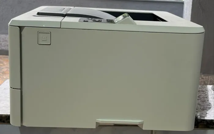 HP Laser Jet Pro M402dne