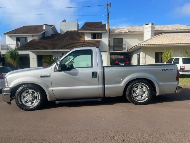 Ford F-250 XLT 4.2 TB Diesel 2003